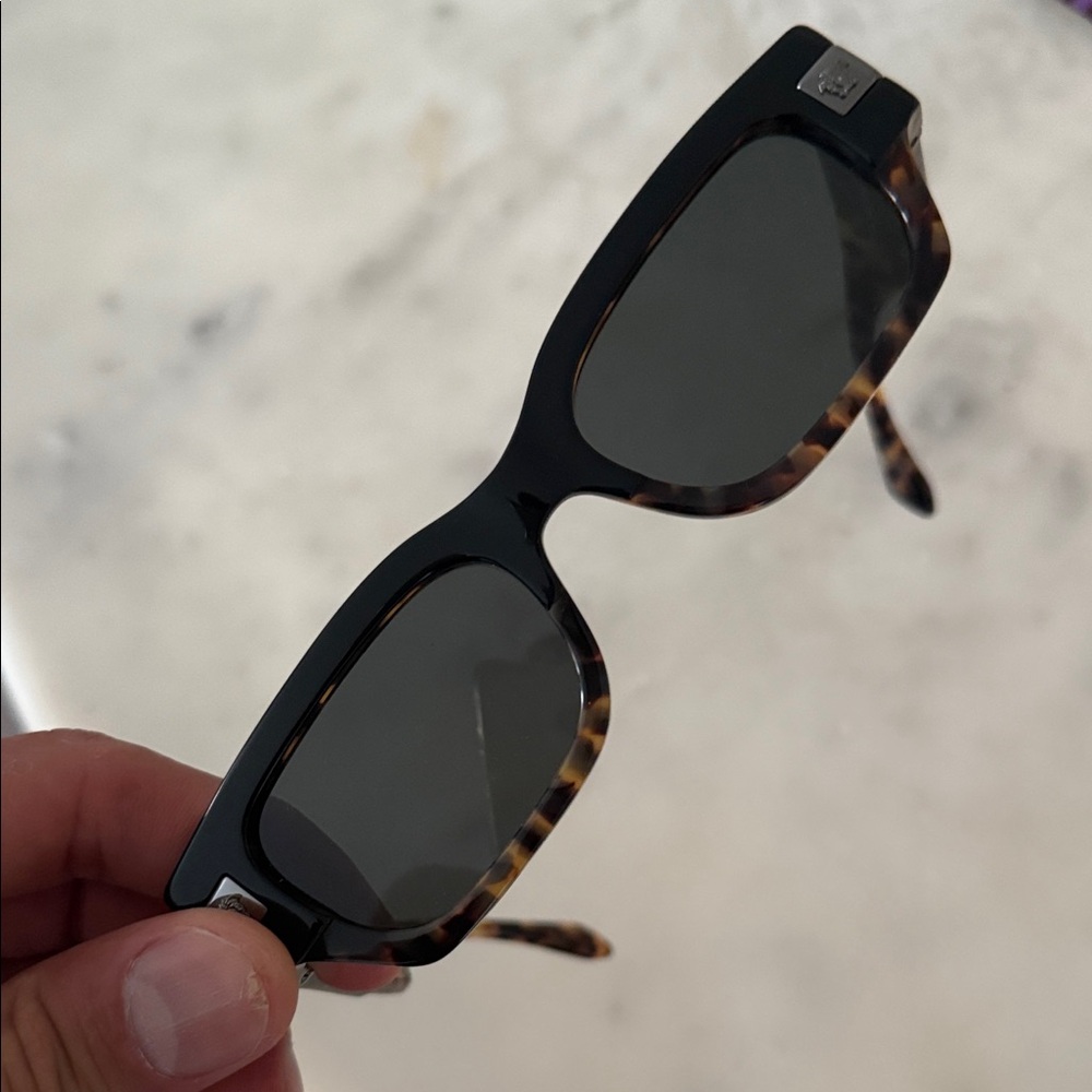Versace Tortoise Shell Rectangular Sunglasses - image 4